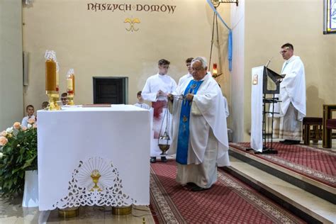 połomia parafia|Parafia Nawiedzenia Najświętszej Maryi Panny w Połomi